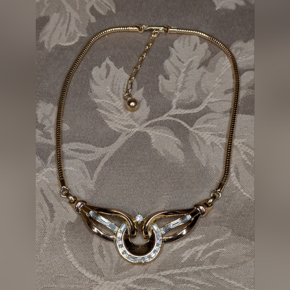 Crown Trifari Carousel Necklace, EUC! - Picture 2 of 9